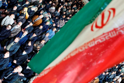 iran hands over 3 500 pakistanis to fia