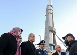 iran unveils new 1 700km range ballistic missile