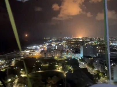 iran fires ballistic missiles at israel amid escalating middle east tensions