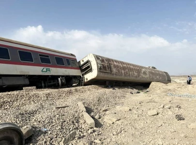 at least 30 injured after train derails in southern iran at least 30 injured after train derails in southern iran