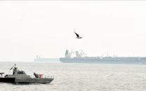 two missiles hit us warship trying to enter strait of hormuz iranian news agency says
