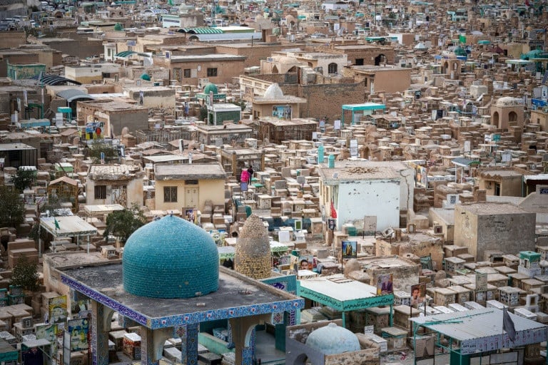 Photo of Vast cemetery in Iraq echoes 14 centuries of life and death