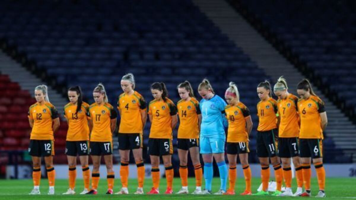 Photo of Ireland's women footballers apologise for pro-IRA chant