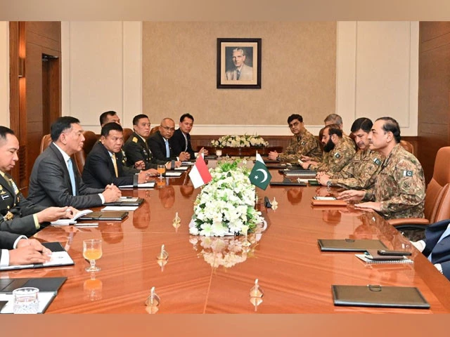 Field Marshal Munir, Indonesian defence minister agree to boost defence cooperation | The Express Tribune