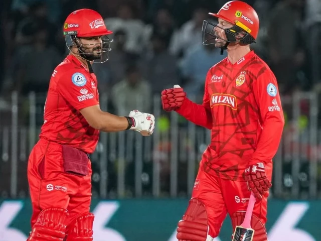 sahibzada farhan and new zealand s colin munro steadied the ship with a 55 run partnership photo courtesy pcb sahibzada farhan and new zealand s colin munro steadied the ship with a 55 run partnership photo courtesy pcb