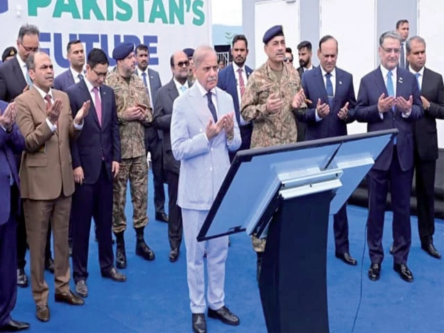 PM warns Afghanistan over cross-border terrorism