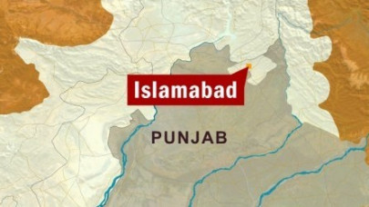 resolute locals rush to the crash site