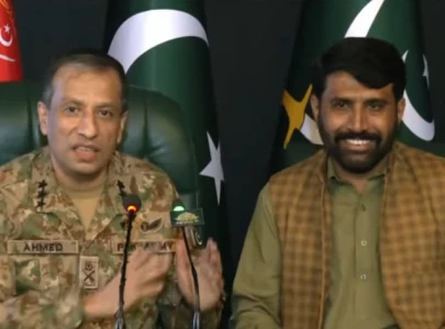 indian claims of killing pakistani ssg officer in operation debunked as he appears alongside dg ispr indian claims of killing pakistani ssg officer in operation debunked as he appears alongside dg ispr