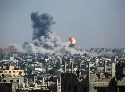 israeli strikes kill 140 in gaza in 24 hours as focus shifts to iran conflict