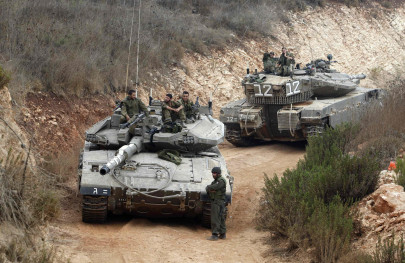 israeli troops redeploy on lebanon border after fierce clash israeli troops redeploy on lebanon border after fierce clash