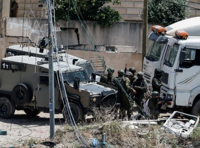 israel frees al shifa hospital director and 50 other palestinian detainees