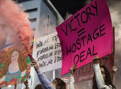 nearly 140 000 israelis sign petition urging hostage deal to end gaza war