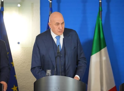 italy readies navy to protect its shipping italy readies navy to protect its shipping