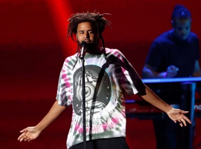 j cole calls out trump and billionaires in new track clouds j cole calls out trump and billionaires in new track clouds