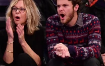 jack quaid praises mom meg ryan s return to the spotlight