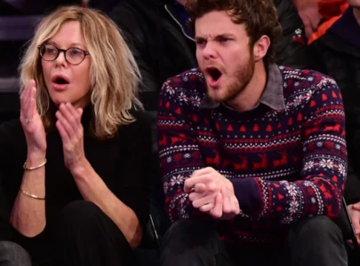 jack quaid praises mom meg ryan s return to the spotlight