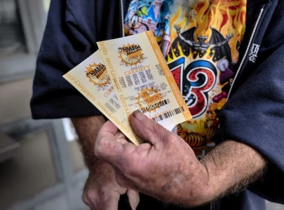 1 22 billion lottery jackpot sold in california says mega millions