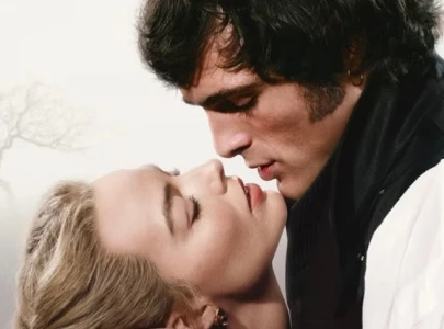 emerald fennell s wuthering heights faces backlash over casting and tone after trailer release