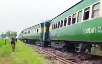 bogies of the jaffar express en route from rawalpindi to quetta derail in shikarpur after an ied blast photo screengrab x