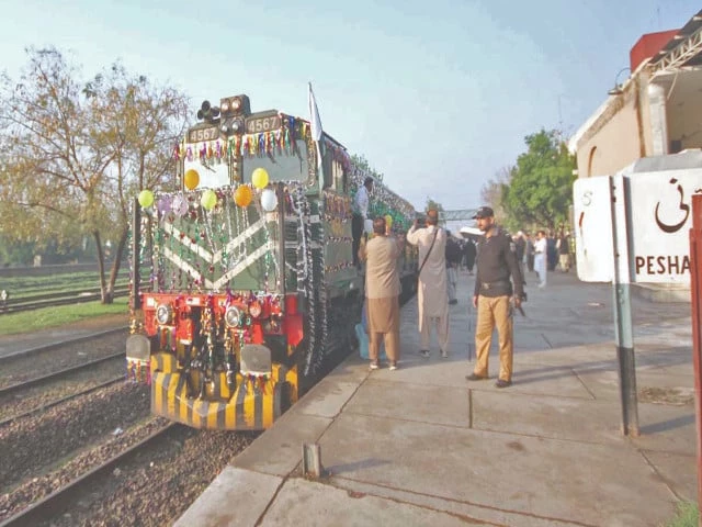 the locomotive of jaffar express is decorated as the train departs for quetta from peshawar cantt station photo app the locomotive of jaffar express is decorated as the train departs for quetta from peshawar cantt station photo app