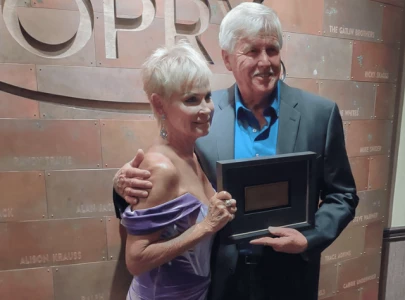 lorrie morgan s husband randy white dies at 72 after battle with mouth cancer lorrie morgan s husband randy white dies at 72 after battle with mouth cancer