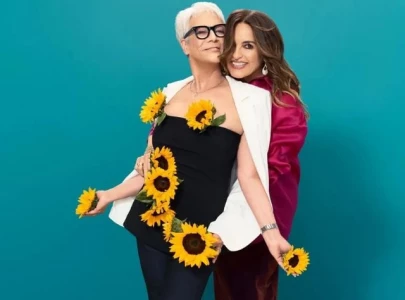 jamie lee curtis and mariska hargitay reveal the hollywood history behind their sisterly friendship jamie lee curtis and mariska hargitay reveal the hollywood history behind their sisterly friendship