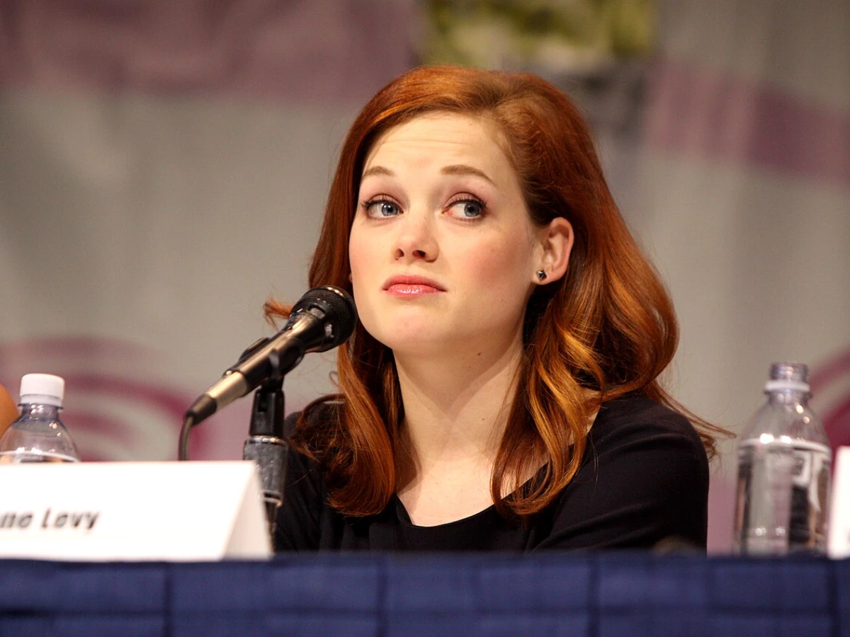 zoey s extraordinary playlist star jane levy joins nbc pilot from dan goor