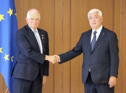 eu japan announce defence pact to counter growing regional threats eu japan announce defence pact to counter growing regional threats