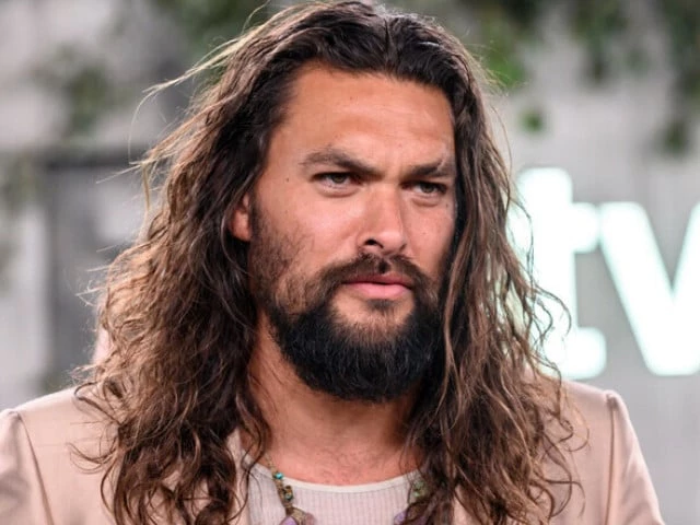 jason momoa to play lobo in dc s supergirl woman of tomorrow leaving aquaman behind jason momoa to play lobo in dc s supergirl woman of tomorrow leaving aquaman behind
