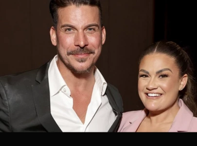 jax taylor accuses estranged wife brittany cartwright of infidelity in since deleted tweet