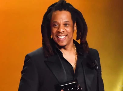 jay z proposes caesars palace casino project for times square amid broadway opposition