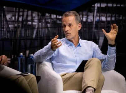 free palestine protest disrupts google chief scientist jeff dean ai mid lecture at uc berkeley free palestine protest disrupts google chief scientist jeff dean ai mid lecture at uc berkeley