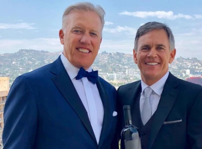 jeff sperbeck longtime agent and friend of john elway dies at 62 after golf cart accident