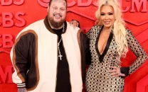 bunnie xo defends jelly roll after performative christian backlash