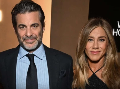 jim curtis reportedly reluctant to embrace public spotlight in jennifer aniston romance