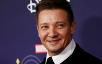 jeremy renner s hawkeye salary dispute sparks fan backlash online jeremy renner s hawkeye salary dispute sparks fan backlash online