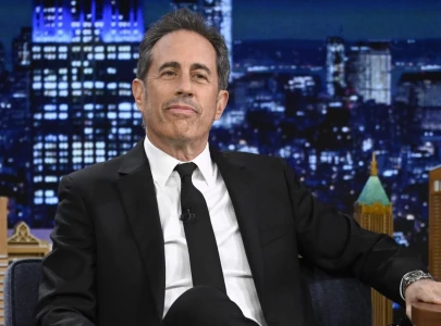 jerry seinfeld s speech met with student walkout over his pro israel stance jerry seinfeld s speech met with student walkout over his pro israel stance