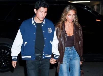 who is jessica alba dating actress spotted on nyc date night with danny ramirez