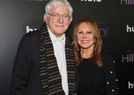 marlo thomas makes first public appearance since phil donahue s death marlo thomas makes first public appearance since phil donahue s death