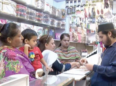 artificial jewellery shines on eid artificial jewellery shines on eid