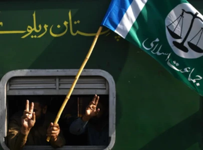 ji s super train march chugs towards capital