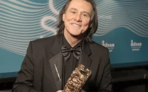 c sar awards defend jim carrey amid clone rumours c sar awards defend jim carrey amid clone rumours