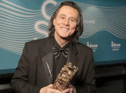 c sar awards defend jim carrey amid clone rumours