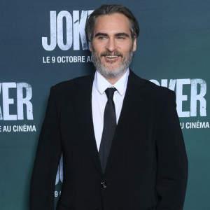 joaquin phoenix apologises for infamous letterman interview one of the worst nights of my life