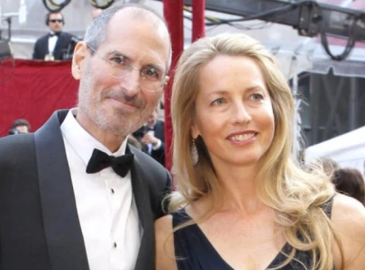 laurene powell jobs 120 million super yacht in minor collision with mexican billionaire s yacht
