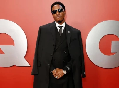 joey bada involved in physical altercation at new york clothing store