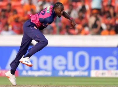 jofra archer sets unwanted ipl record with expensive return spell jofra archer sets unwanted ipl record with expensive return spell