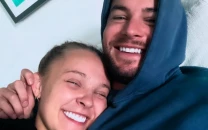 jojo siwa and chris hughes spark dating rumors with cozy mexico photos jojo siwa and chris hughes spark dating rumors with cozy mexico photos