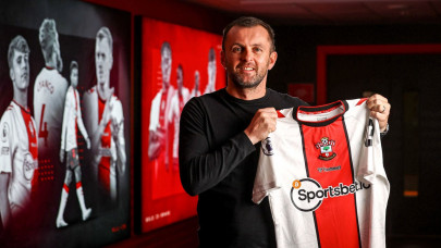 struggling southampton appoint jones as manager struggling southampton appoint jones as manager