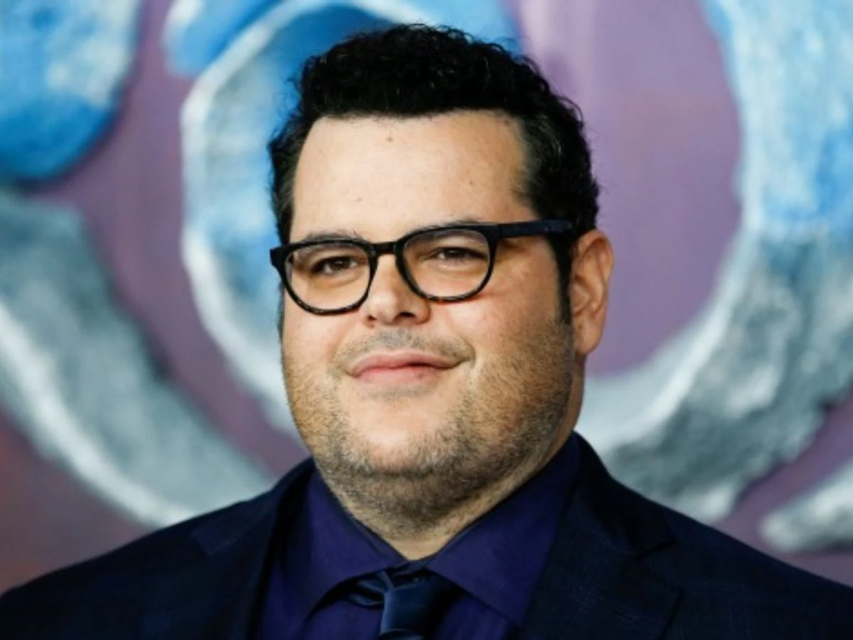 josh gad disappearance rumor linked to marvel wonder man promotional campaign